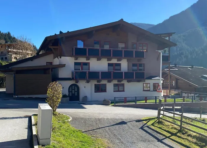 Residenz Am Erzbach アパート *